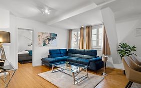 Traumhaft Gelegene Altbau-Wohnung Im Herzen Von Weinheim - Parking